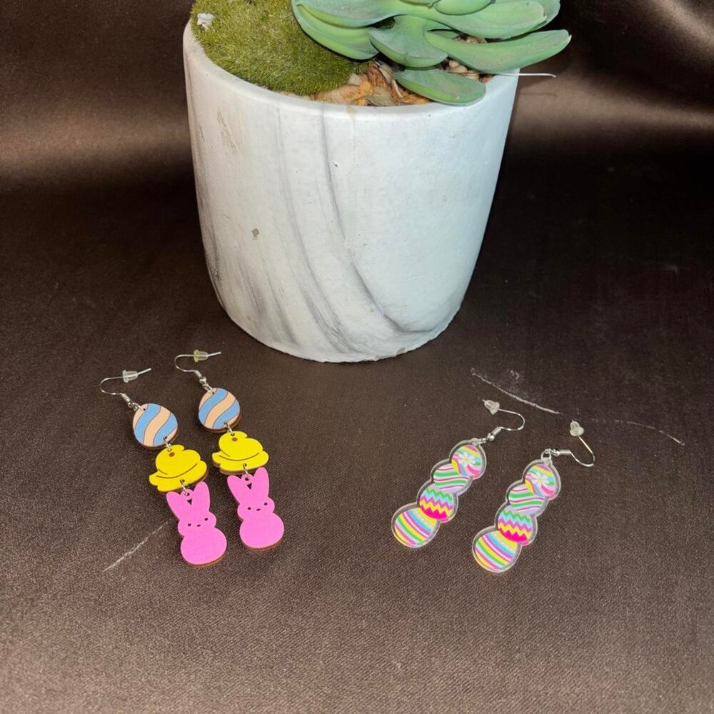 Easter earrings bundle 2 pair new